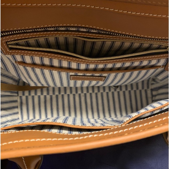 NEW Dooney & Bourke Beacon 1464 Nana - Picture 4 of 6